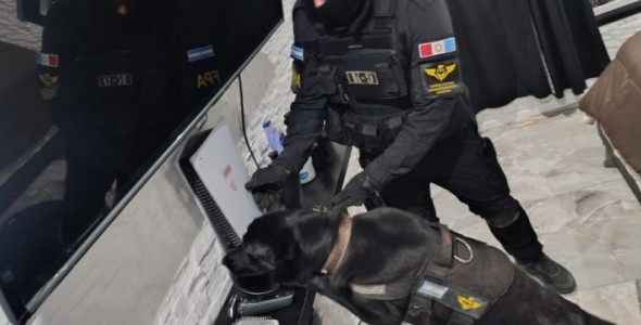 Desarticularon una banda que usaba drones para ingresar droga a las cárceles