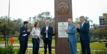 Ciudad de Córdoba: Llaryora y Schiaretti habilitaron el Parque “Papa León XIV”