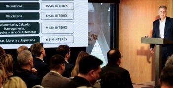 Llaryora impulsa el consumo con planes de financiación de hasta 20 cuotas sin interés