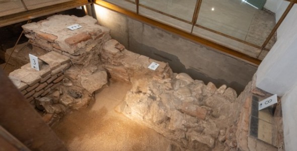 El Paseo Córdoba de la Nueva Andalucía exhibe valiosas piezas arqueológicas