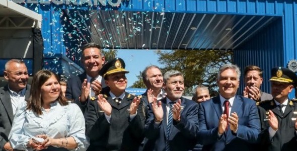 Llaryora inauguró la primera sede propia de la Escuela de Suboficiales de la Policía de Córdoba