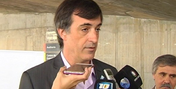 En Córdoba Estéban Bullrich negó que se vaya a abrir la paritaria