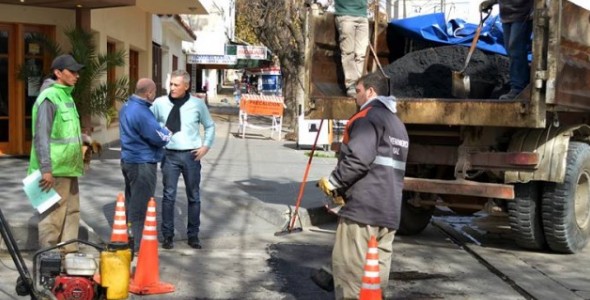 Carlos Paz sigue con trabajos de mantenimiento de calles