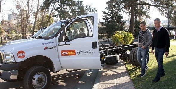 DOS FORD 4000 OKM SE SUMAN A LA FLOTA MUNICIPAL DE CARLOS PAZ