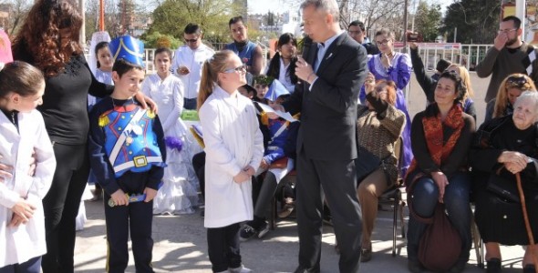 INAUGURARON AULAS EN LA ESCUELA CARLOS N. PAZ
