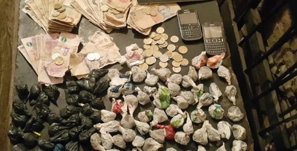 12 DETENIDOS Y 10 PUNTOS DE VENTA DE DROGAS CERRADOS EN 7 DÍAS