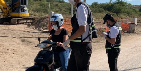 La Municipalidad de Villa Carlos Paz continúa realizando controles viales por la cuarentena 