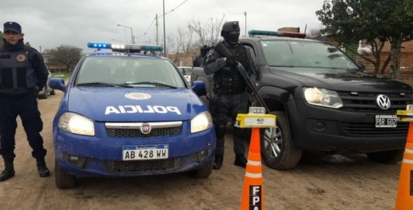FUERON SORPRENDIDAS CON COCAÍNA EN LA TERMINAL DE ÓMNIBUS DE CRUZ DEL EJE: 2 DETENIDAS
