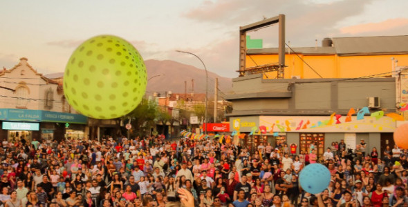 Más de cinco mil personas en los festejos del Día del Niño en La Falda