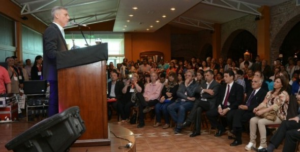 SE INAUGURÓ EL CONGRESO DE ENTIDADES VECINALES EN CARLOS PAZ
