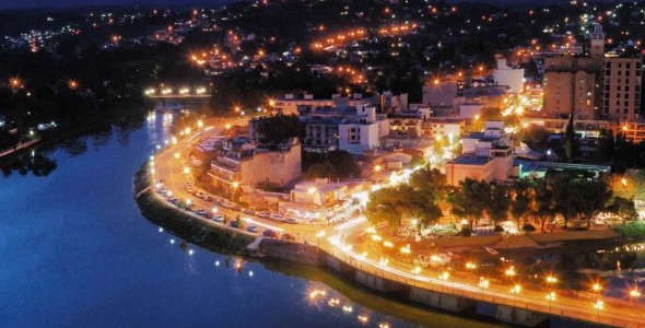 TENDENCIAS DEL TURISMO ESTUDIANTIL EN CARLOS PAZ