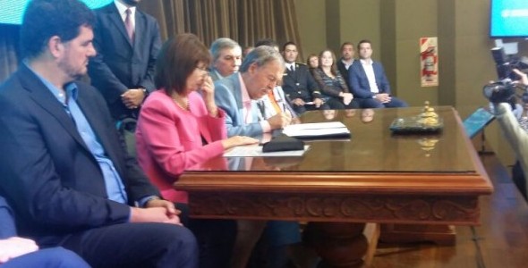Bullrich y Schiaretti firmaron acuerdo de cooperación para reforzar lucha contra narcotráfico