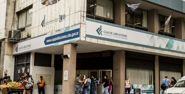 Más de 72 mil jubilados recibieron aumentos con el haber de diciembre en Córdoba