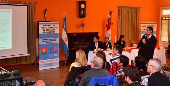 La Legislatura capacitó a ediles y empleados de Concejos Deliberantes de Punilla y Cruz del Eje