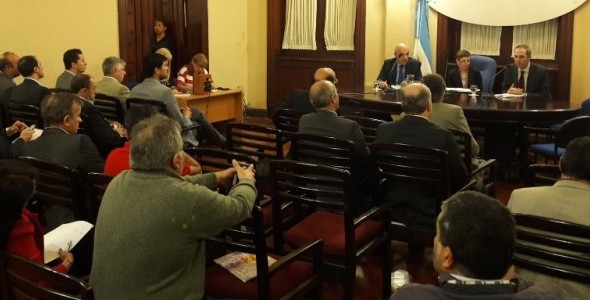 Legislatura de Córdoba recibió a expertos sobre financiación de partidos políticos