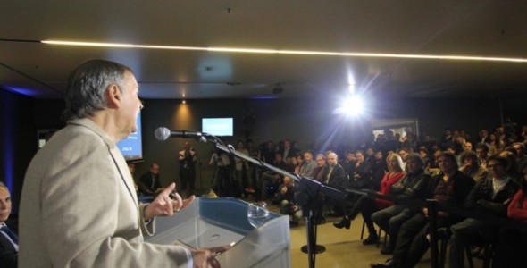 Schiaretti presentó el proyecto de ley de actividad audiovisual