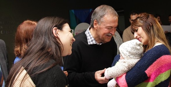 Casi 300 mamás ya gozan del cuarto mes de licencia por maternidad