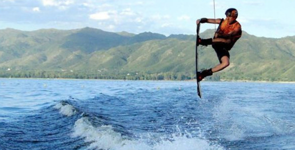 Vuelve el wakeboard y los deportes extremos a Carlos Paz