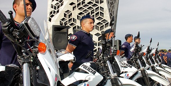 Schiaretti presentó 100 nuevas motocicletas para la Policía