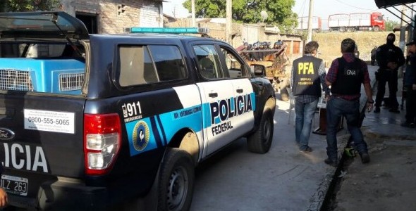 DETUVIERON A NARCO FAMILIA DE TUCUMÁN