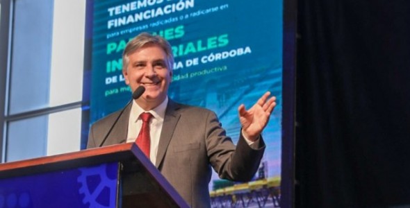Llaryora continuará con la promoción de parques industriales