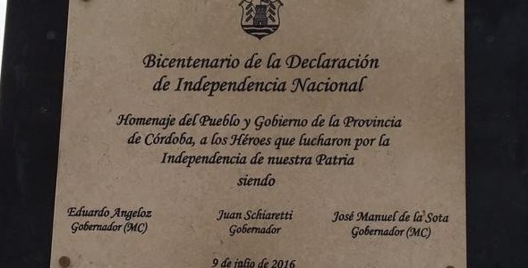 Placa que omite el nombre de Mestre provocó el enojo radical