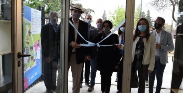 Plaza Cielo Tierra inauguró un nuevo ingreso y sumó instrumentos científicos