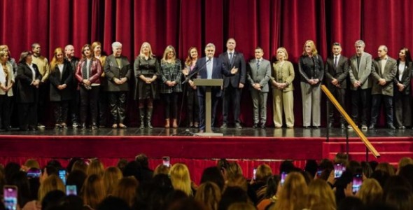 Córdoba lideró las Pruebas Aprender 2025 y Llaryora reconoció a los docentes
