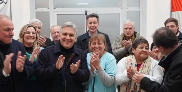 Llaryora inauguró la modernización del mayor Centro de Salud Municipal de Río Cuarto