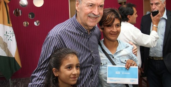 Para el gobernador Schiaretti el 24 de marzo debe ser feriado fijo