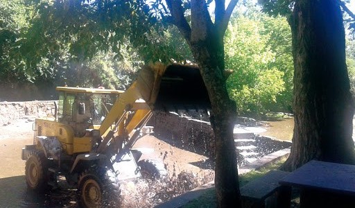 Se siguen realizando obras en los arroyos de Tanti