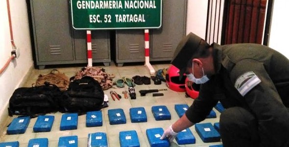 OPERATIVO MOCHILA BLANCA: INCAUTARON 50 KILOS EN LA FRONTERA SALTEÑA