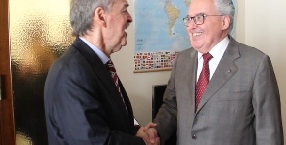 Schiaretti conversó con autoridades del Vaticano