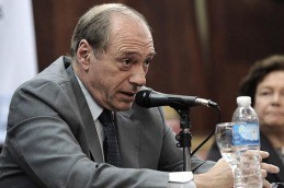 Suspendieron por tres meses a Raúl Zaffaroni para ejercer como abogado