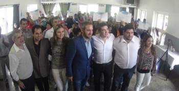 Desarrollo Social entregó ayudas en el interior