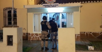 LA CUMBRE: DETIENEN A UNA MUJER Y CIERRAN PUNTO DE VENTA DE DROGAS