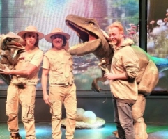 “Vuelta al Jurásico  El musical”  Espectáculo infantil y de humor