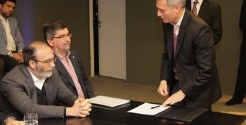 EL INTENDENTE AVILÉS EN LA PRESENTACIÓN DEL PROGRAMA PROVINCIAL CÓRDOBA ILUMINA