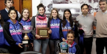 La Escuela de Fútbol del Bolivar juega la LIEF en Agua de Oro