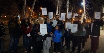 Se realizó la Protesta YoApoyoALosBomberosVoluntarios en Villa Carlos Paz 