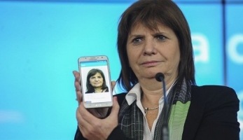 Bullrich anunció medidas para terminar con los barrabrava en los estadios