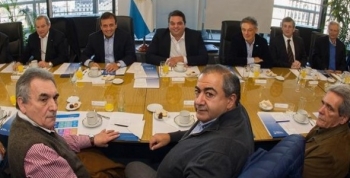 Para los ministros la reunión fue productiva, pero la CGT quiere resultados visibles