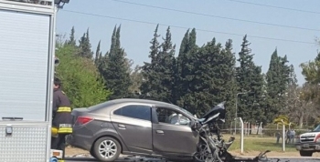 Tremendo choque frontal en Jesús María deja dos muertos