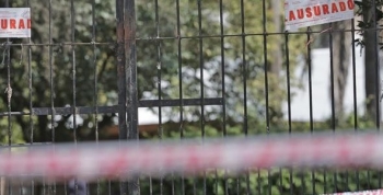 Se encontró con una fiesta de 600 jóvenes en su casa y se murió de un infarto