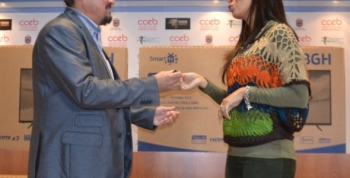 Cuatro televisores Led Smart y un auto a contribuyentos cumplidores en Cosquín