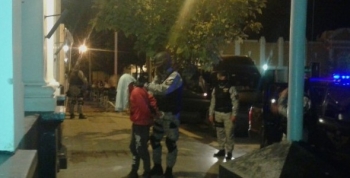 VILLA DE SOTO: UN DETENIDO POR COMERCIALIZACIÓN DE DROGAS Y MAS DE 100 PORROS SECUESTRADOS 