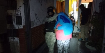 VILLA AZALAIS:  VENDÍA DROGAS A MENORES Y FUE DETENIDA POR LA FPA
