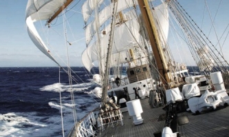 La Fragata Libertad vuelve a un puerto ingles tras 14 años de ausencia