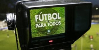 Macri se reunió con Marín y ratificaron que a fin de año termina el programa Fútbol para Todos
