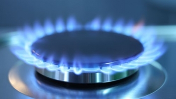 La Justicia frenó el aumento del gas para pymes y Aranguren apelará